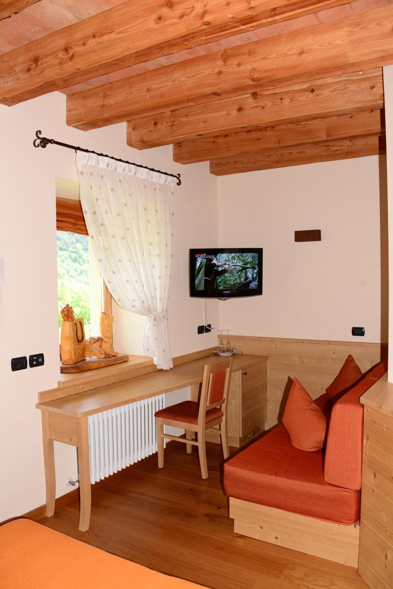 Agritur La Polentera Pensionat Storo Rum bild