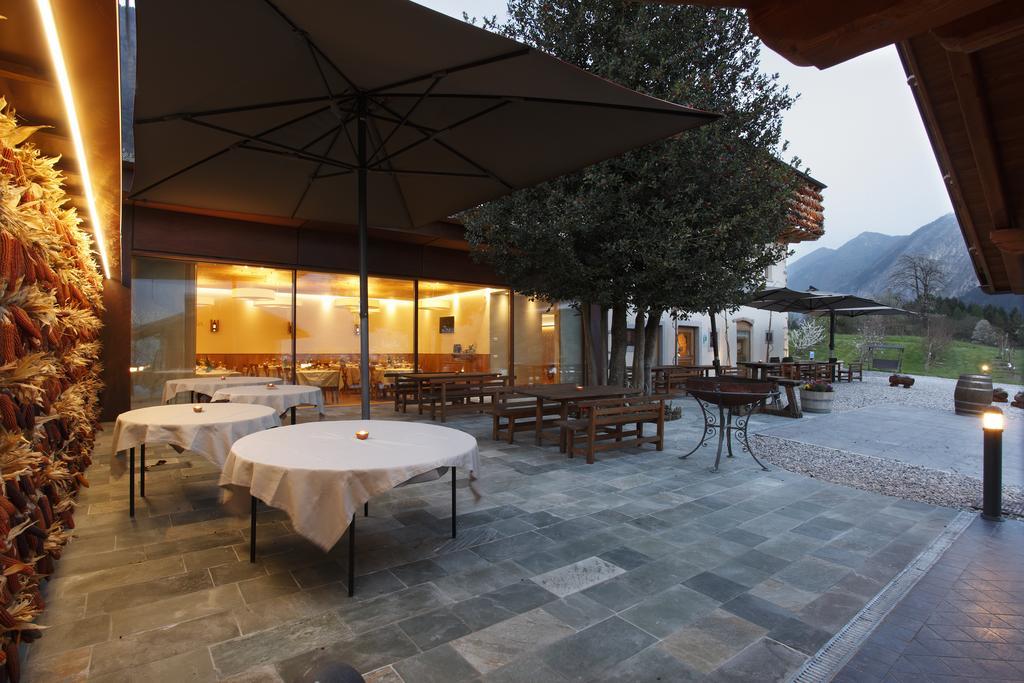 Agritur La Polentera Pensionat Storo Exteriör bild