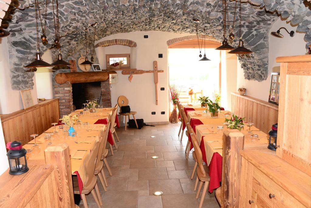 Agritur La Polentera Pensionat Storo Exteriör bild