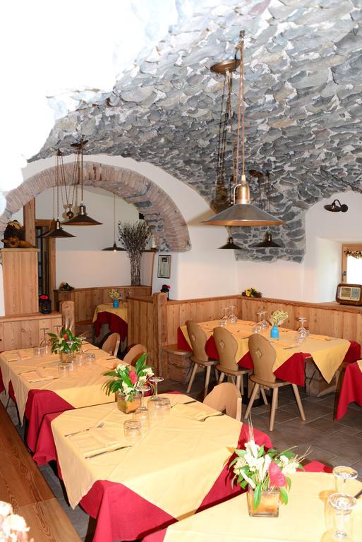 Agritur La Polentera Pensionat Storo Exteriör bild